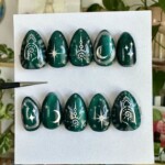 Deluxe Press-On Nails | Emerald Eclipse (Medium)