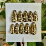 Deluxe Press-On Nails | Rococo Pearl (Medium)